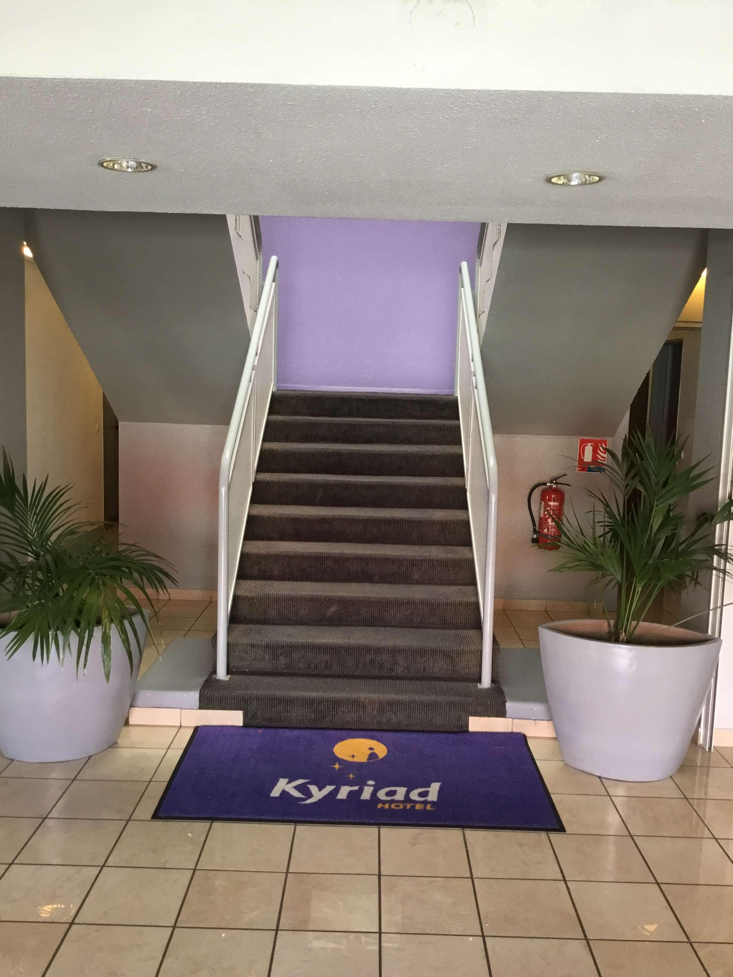 Kyriad Direct Арл Екстериор снимка